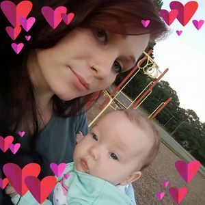 Meet your Posher, Carrie